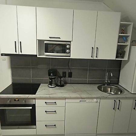 Apartment Gradina Korenica Buitenkant foto