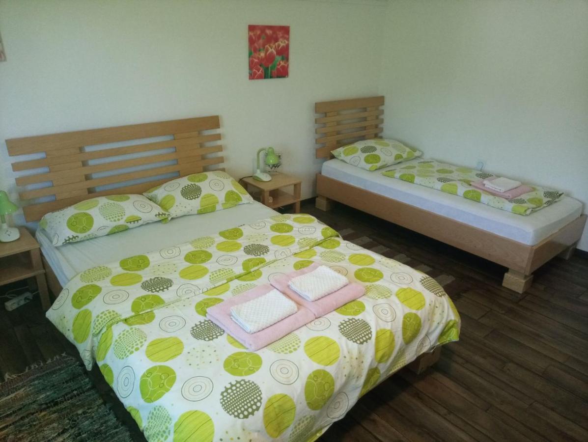 Apartment Gradina Korenica Buitenkant foto