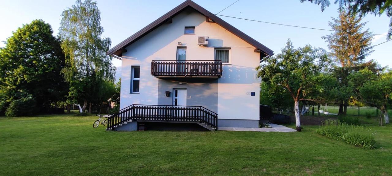 Apartment Gradina Korenica Buitenkant foto