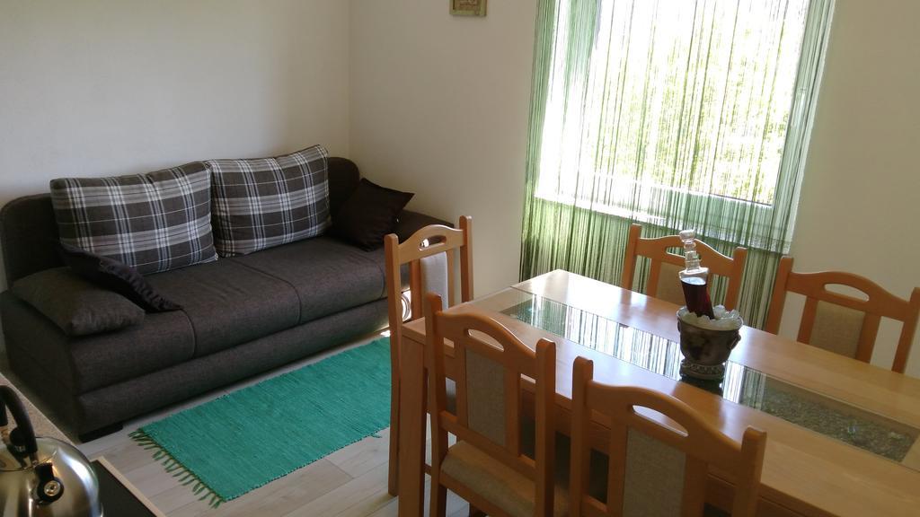Apartment Gradina Korenica Buitenkant foto